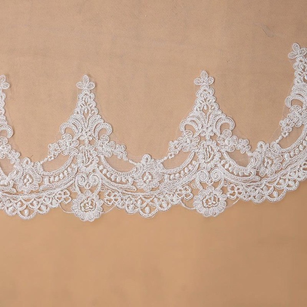 Brudeslør, lang, elfenbenshvit, gulvlengde, 3 m, elegant, enkel