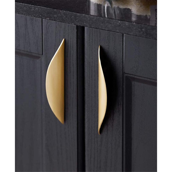 (Kulta, M-4 kpl) Primst Modern Light Brushed Cabinet Pulls, Fur