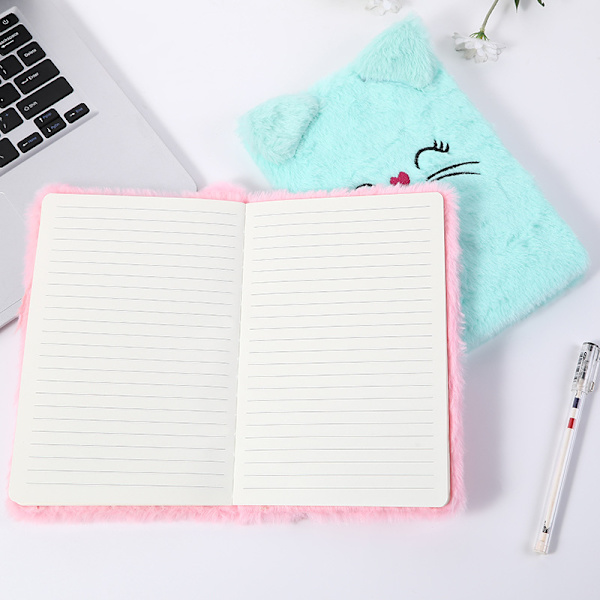 2 stk. Fuzzy Plush notesbog med lås og nøgler Journal Cute R
