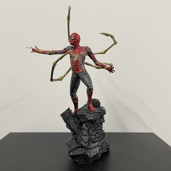 Avengers Heroes Without a Return Steel Spider-Man Statue Ani
