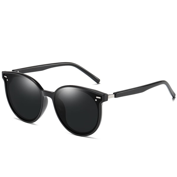 1 stk svarte runde solbriller for kvinner Mote ny modell