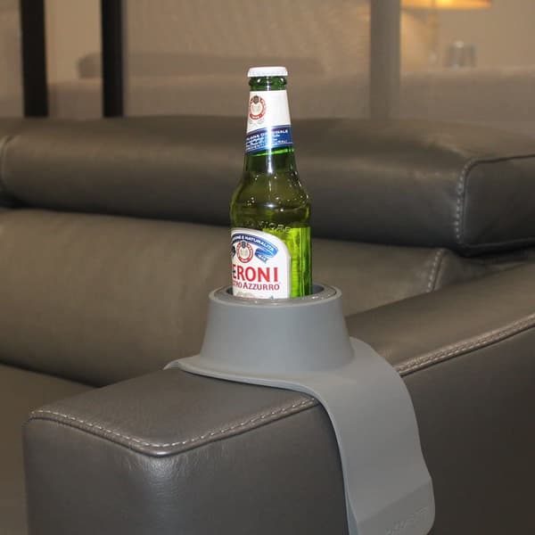 Den ultimate koppholderen for sofaen din, stålfarge