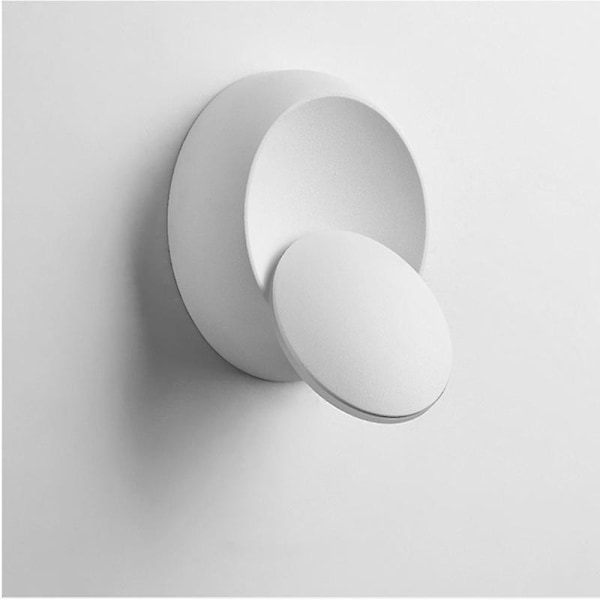 Modern och enkel LED-vägglampa i halvmåneform, vitt varmt ljus