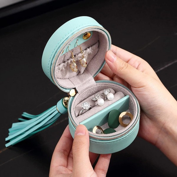 Green - 1 Piece Portable Travel Jewelry Box Round Leather Mini Je