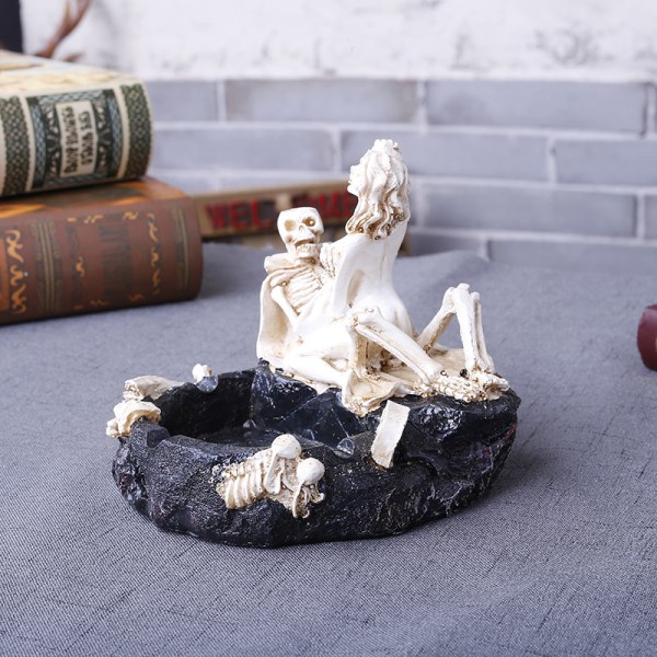 Resin Skull Askfat för Halloween-dekorationer Döskallar och skelett