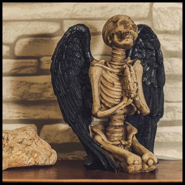 Dekor Gave Kneeling Winged Skeletons Figurer, Kunstnerisk Sk