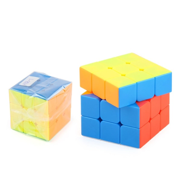 Klassinen Rubikin kuutio 3x3x3, alkuperäinen 3x3 palapeli ilman tikkua