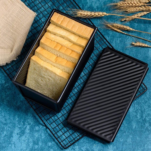 Pullman kannellinen leipävuoka aaltoilevalle cover kannella, musta (21,5 x