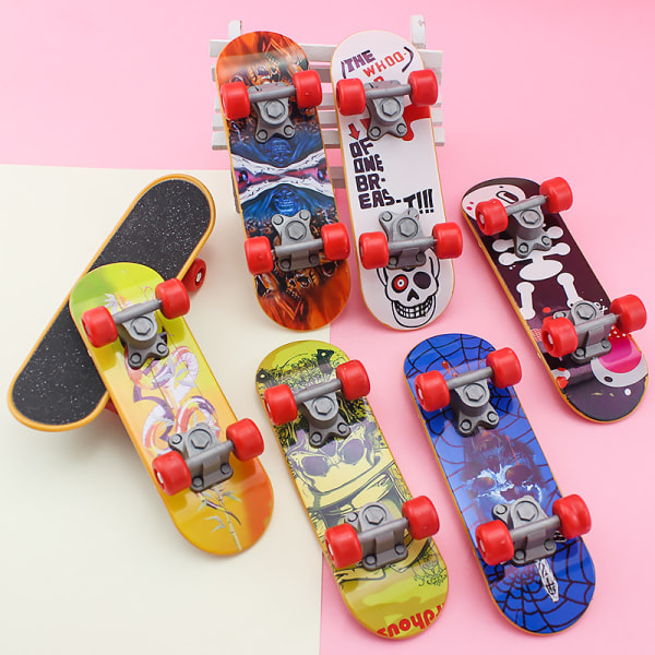 Finger skateboard, 3-delad slumpmässigt färgdäck truck mini skateboa