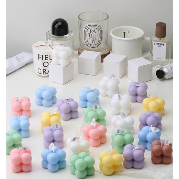 4 Rubiks Cube Duftlys - Hvid - Fresia Duft