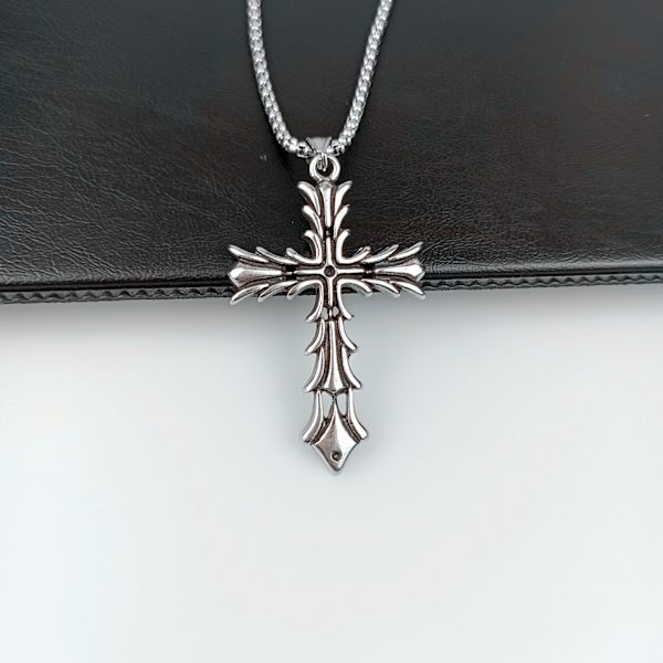 3-delt Thorn Cross-anheng i rustfritt stål og titan