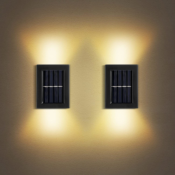 To sæt solcelle væg- og nedre lysende LED-lamper, vandtæt