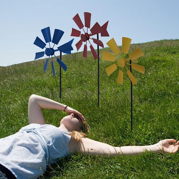 Willow Leaf Tuulimylly - Wind Energy - Terassi, nurmikko ja puutarha