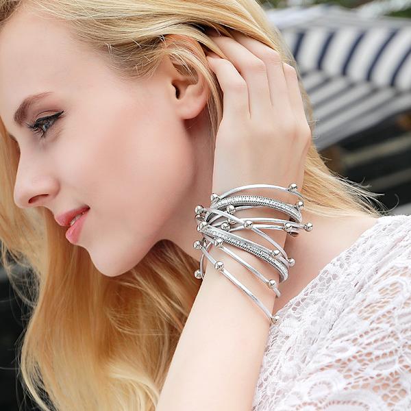Läderarmband för kvinnor, leopardmönstrat flerlager magnetiskt