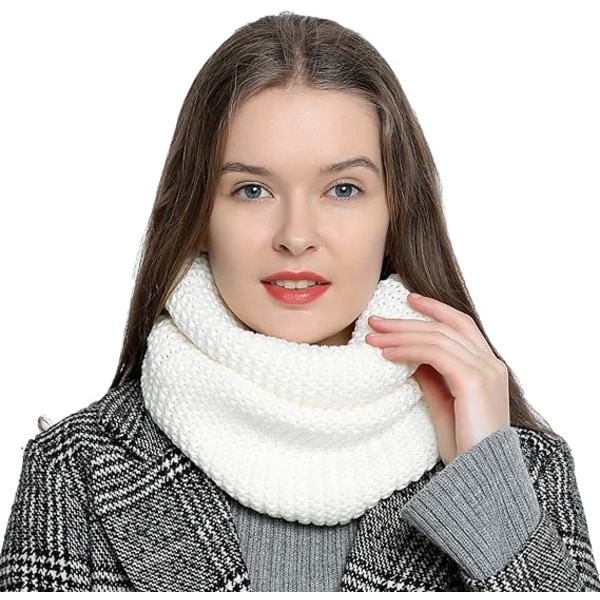 Warm and soft women's tube wool scarf knitted