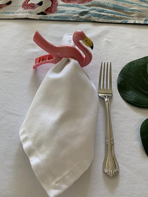 4 luovaa rantapyyheklipsiä (Flamingo+tossut) rantapyyheklipsi