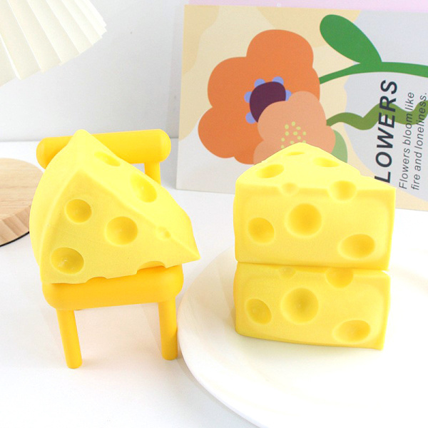 Sæt med 3 Cheesy Cheesecake Stress Relief Legetøj, Tegneserie Legetøj, Sjovt Klemmelegetøj, Kæledyr Stress Relief Legetøj til Afslapning, Underholdning eller Stress Relief