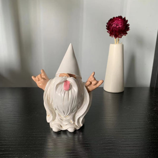 1 stk. “George” The Rocker Dwarf – Denne havegnom vil rocke din