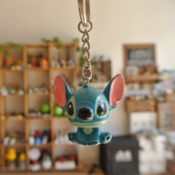 Set med 2 anime-nyckelringar för bil, väska, flicka, pojke, souvenir, present, nyckelkedja