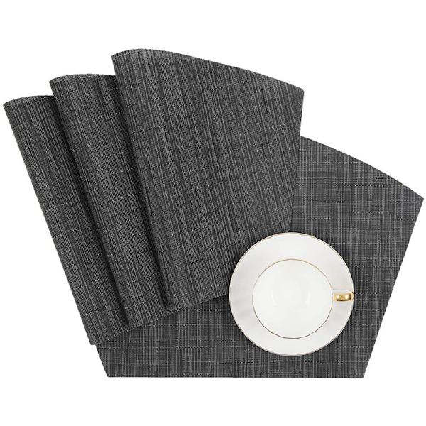 4 kappaleen setti lämmönkestäviä liukumattomia PVC-paikka-alustoja - Pestävä
