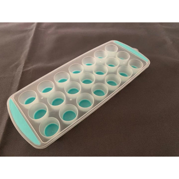 Rose KitchenCraft Fleksibel Silikone Isterningbakke, 24 Isterninger M