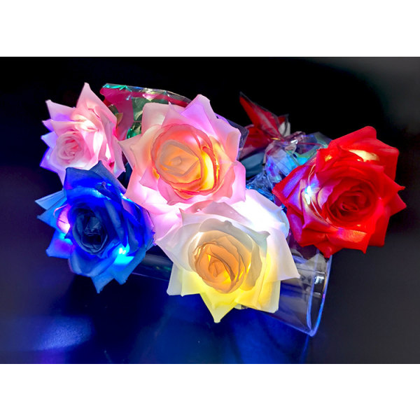 5 imiterte lysende roser Qixi Valentinsdag gaver LED ro