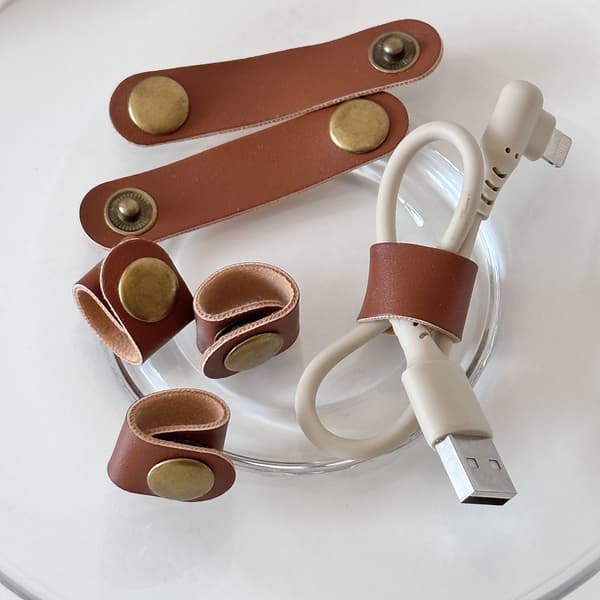 10 Lær Klemmer Kabelarrangør USB Kabelhåndtering Øretelefon