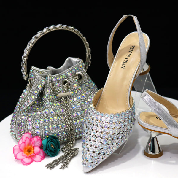 Italiensk design sko och väska set hög kvalitet handgjorda Lady Evening Ban Sliver 37