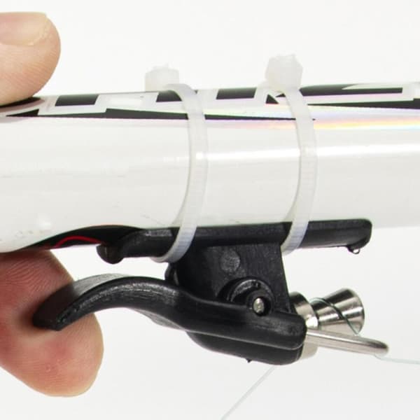 Tumknapp Surf Casting Clip Fiskfinger Skydd Trigger Barrel Clamp