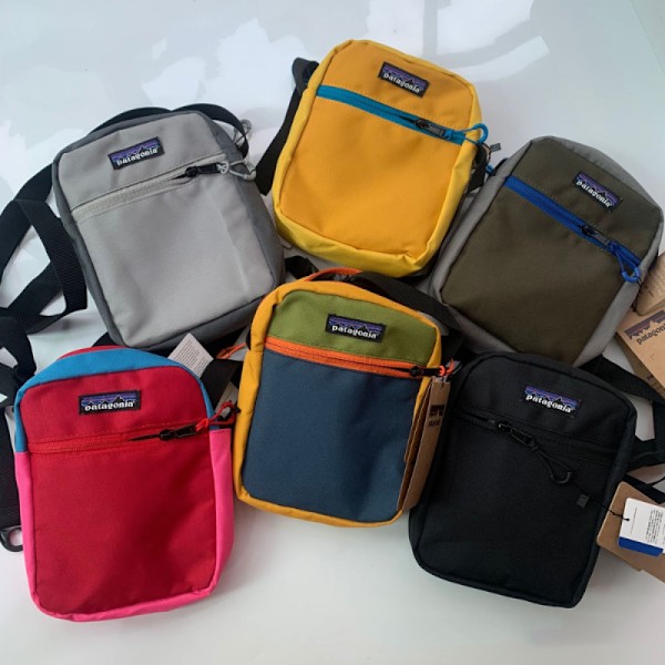 PATA Liten Crossbody Väska för Män, Mini Messenger Väska Axelväska för Telefon Pass Red