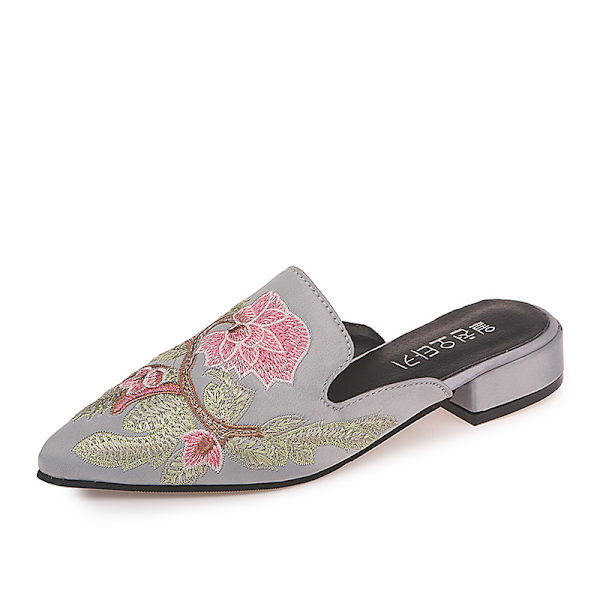 Broderade Mueller-tofflor med spetsiga plattbottnade Gray 42