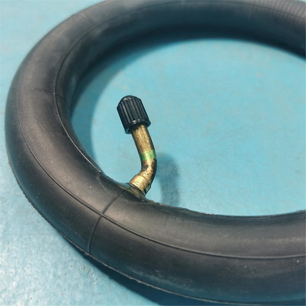 2st 8 tum 8x1 1/4 skoterinnerslang med böjda ventildräkter A-vikbar