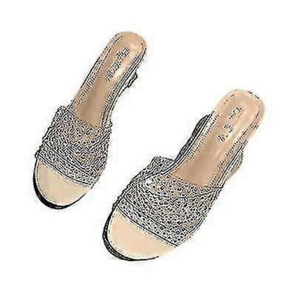 Nya transparenta pumps med strass
