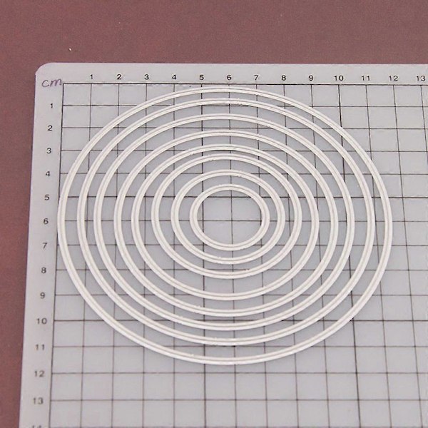 Metall Die Rund Schablon Stenciler för Korttillverkning DIY Scrapbooking Prägling Papperskort Dekoration