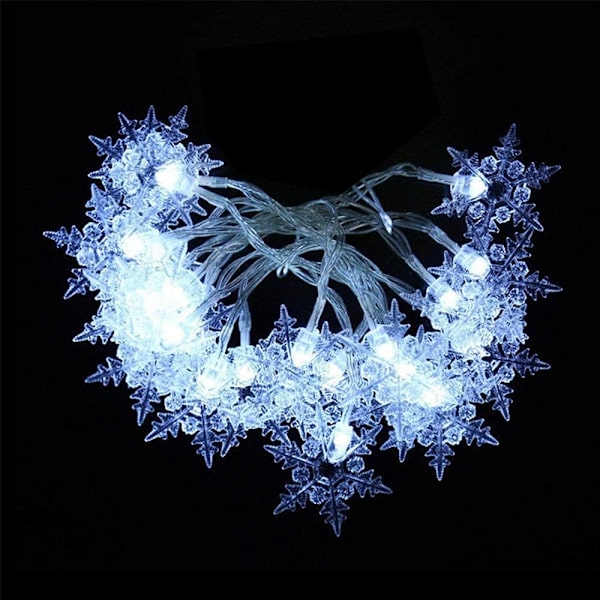 13ft/4M 96 LED Snowflake Curtain String Lights Plug-in minnesfönster L White