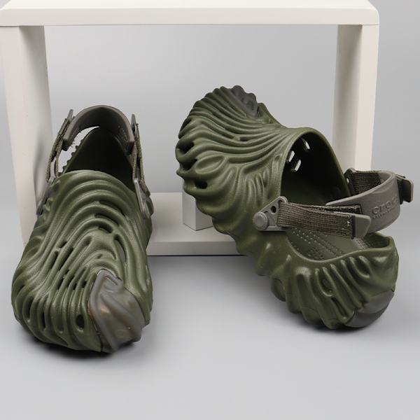 Unisex Clog från Tide Cave - Tofflor & Strandskor Den gröna M10 44
