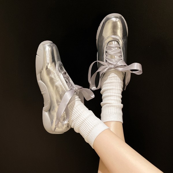 2024 Ny design Ballerina Sneakers Design som kombinerar elegans och sportighet för kvinnor 39