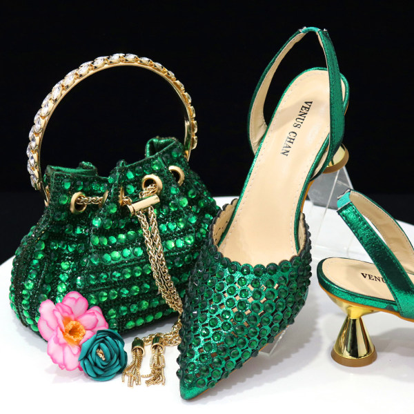 Italiensk designsko och set i attraktiva matchande färger - hög Green 37