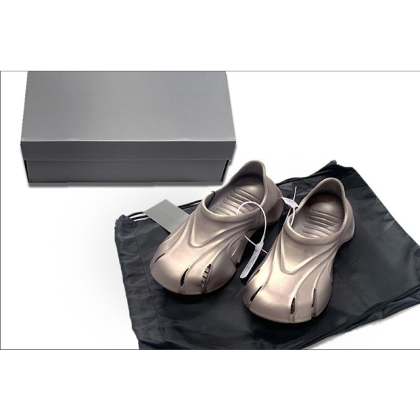 Klassisk Clog Cutie Crush Clog Cave Tofflor Strandsandaler bronze