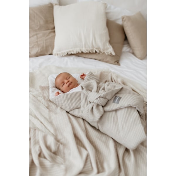 Wafer cone for babies Beige