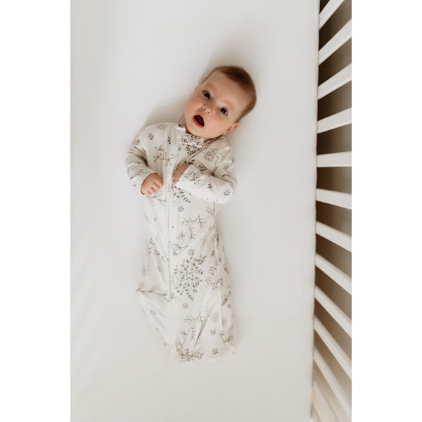 Wrapper/Sleeping Bag Third Step Black Dots