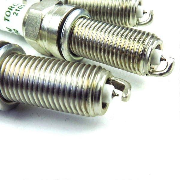 4 st Tändstift 3707010-B04 för CS35 Plus 1.6L Eado