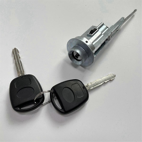 89703-33070 Cylinder og nøglesæt 1998-2001 til 1998-2003
