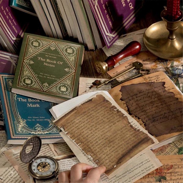 Retro jäljityskirjan sivun materiaalipaperi vanhan kirjan sivun teksti Perhonen