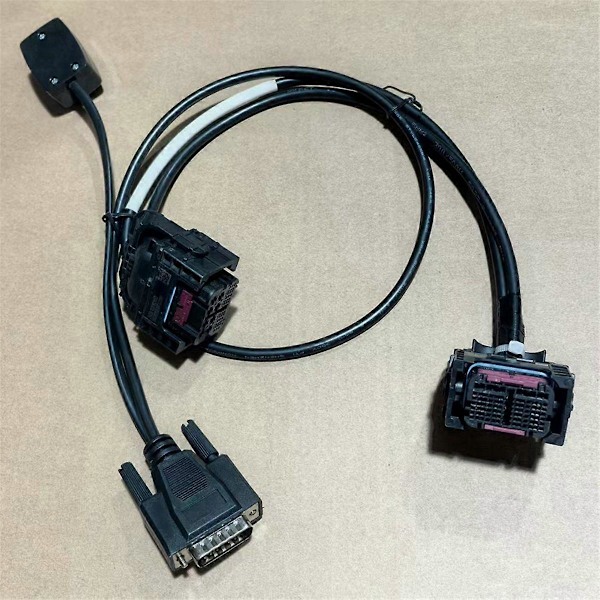 Kaapeli MD1/MG1-sovitinkaapelille ECU:n ja diagnostiikkatyökalun MD1CS001 MD1CP002 yhdistämiseen