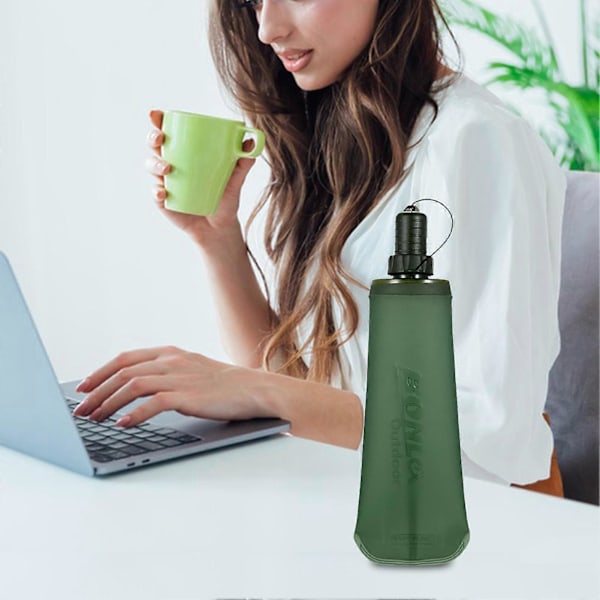 250/500ML Vikbara Vattenflaskor TPU Vattenpåse BPA-Fri Hopfällbar Flaska för Löpning Vandring Cykling Klättring Green 250ml