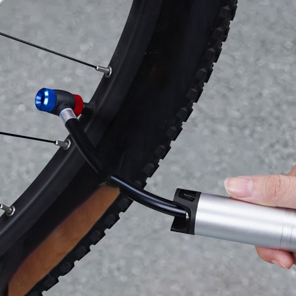 Bärbar däckpump, högtrycksluftpåfyllare för cykling, kraftig luftbollspump för bakmonterade cyklar
