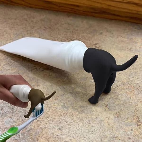 Pooping Dog Butt Toothpaste Topper Funny Pooping Dog Toothpaste Cap Toothpaste Topper Dispenser Black 0.2
