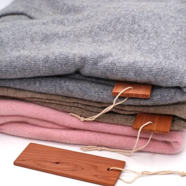TS Cedar Wood for Clothes Storage - 40 Pack