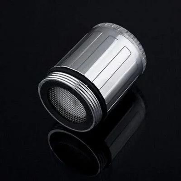 LED-munnstykke for vannkran i 7 farger - Perfekt